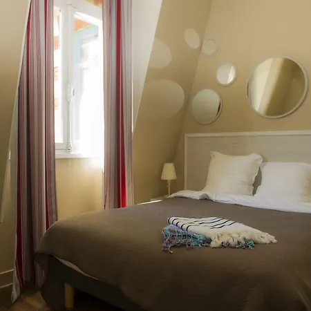 Ξενοδοχείο με διαμερίσματα De Tourisme Bleues Regina