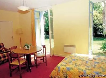 De Tourisme Bleues Regina 3* Αρασόν