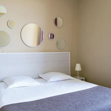 De Tourisme Bleues Regina Αρασόν