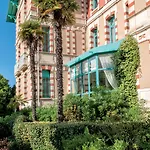 Appart hôtel Résidence De Tourisme Bleues Regina