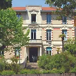 Apartahotel Résidence De Tourisme Bleues Regina 3*