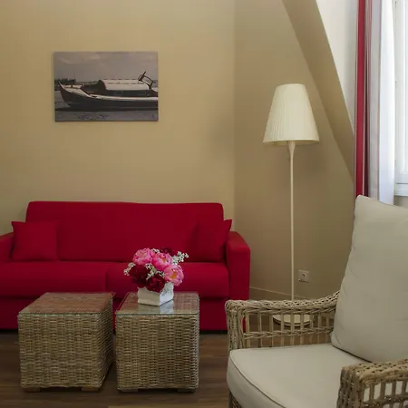 Aparthotel De Tourisme Bleues Regina