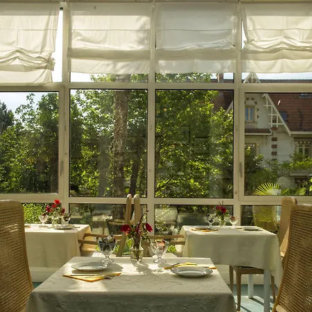 Aparthotel De Tourisme Bleues Regina