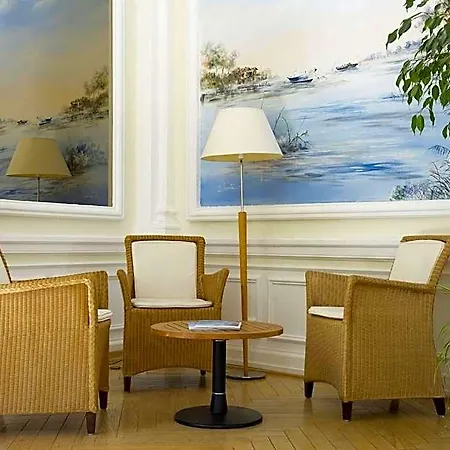 Résidence De Tourisme Bleues Regina Apartahotel Arcachón