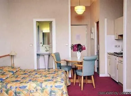 De Tourisme Bleues Regina 아파트호텔 3*