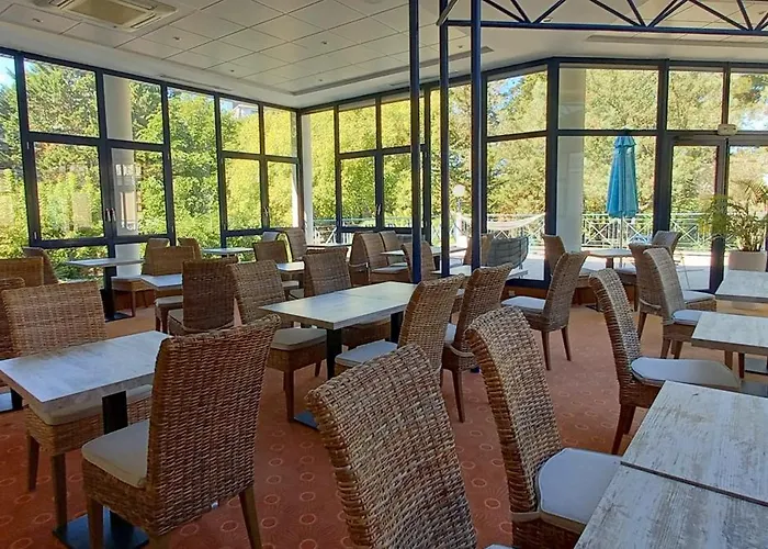 De Tourisme Bleues Regina Apartmanhotel Arcachon