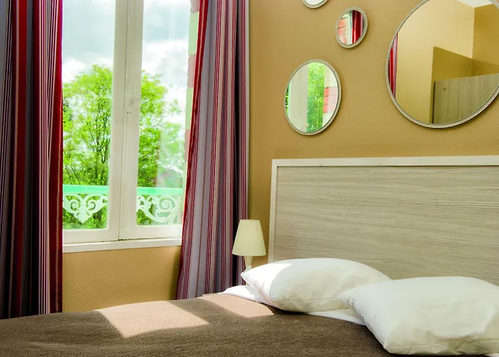 アパートホテル De Tourisme Bleues Regina アルカション