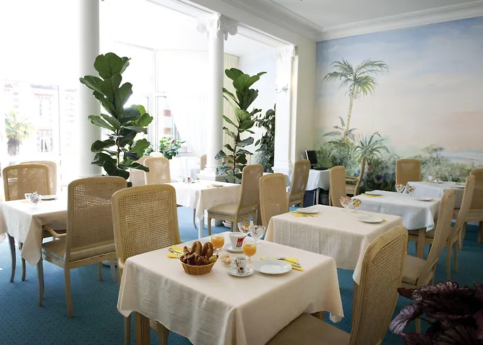 Résidence De Tourisme Bleues Regina Apartahotel