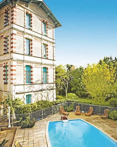 Apartahotel Résidence De Tourisme Bleues Regina 3*