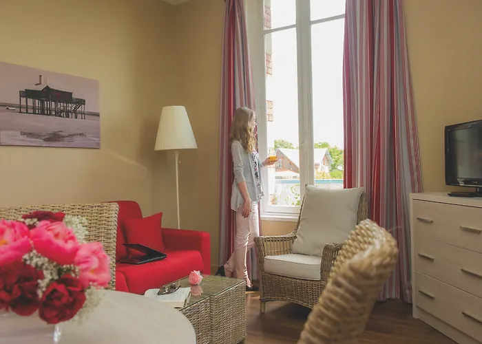 Apartahotel Résidence De Tourisme Bleues Regina 3*